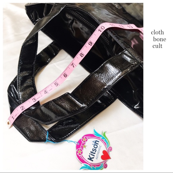 ✨NWT✨ KITSON Los Angeles Black Vinyl Lrg. TOTE BAG - Picture 8 of 9